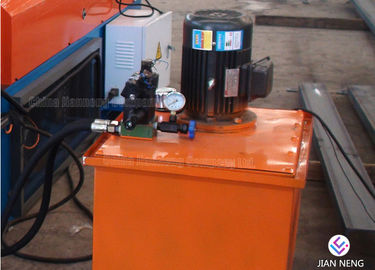 0.2-0.8mm Roof Forming Machine , High Grade 45# Metal Rolling Machine